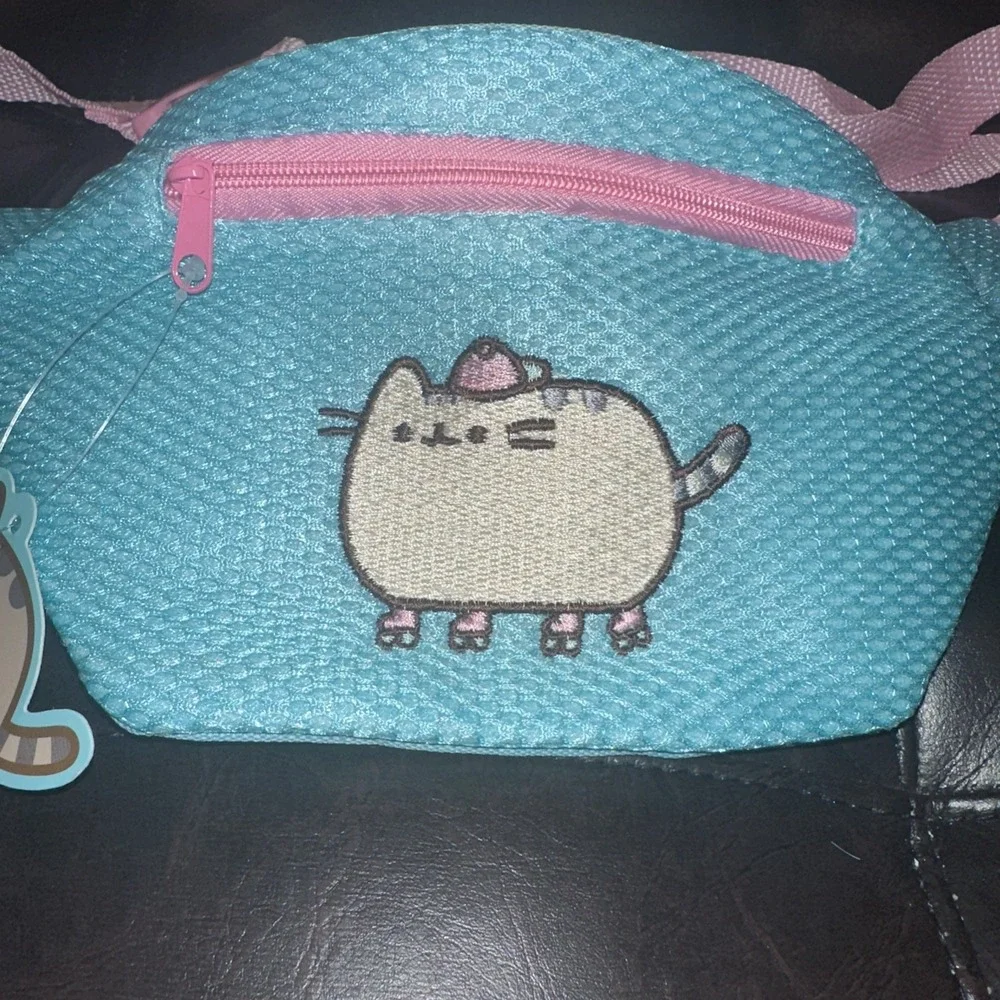 Pusheen The Cat Fanny Pack  Pusheen Box Spring 2019 Exclusive‎ Pink Blue Travel